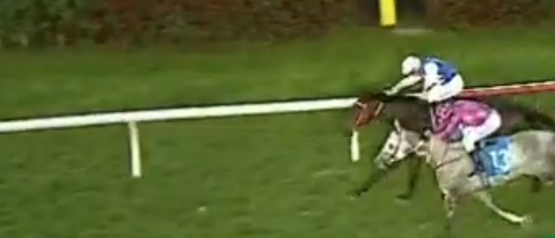 TopAussieTips's tweet photo. INVISIBLE TARGET 🫥🏇

Genuinely shocking how he didn't win that. Should have won that race 😤 https://t.co/kqEyA5EHNH
