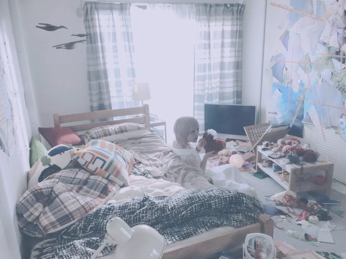 xoxleoxox's tweet photo. デビューシングル『SWEET HURT』リリースから今日で8年…🕊️

出逢ってくれて、ありがとう。
これまでも、これからも、お歌とともに。

#ReoNa8th
#SWEETHURT #happysugerlife https://t.co/0607voWR5Z