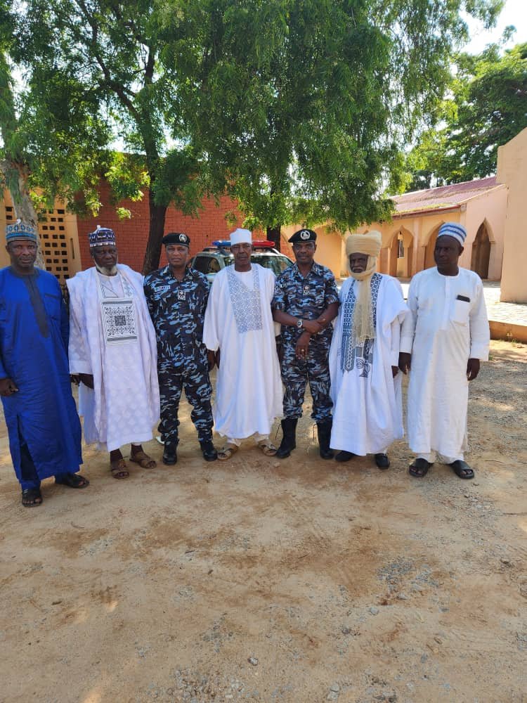 ZamfaraPolice_'s tweet photo. https://t.co/D6s6lVF1bL