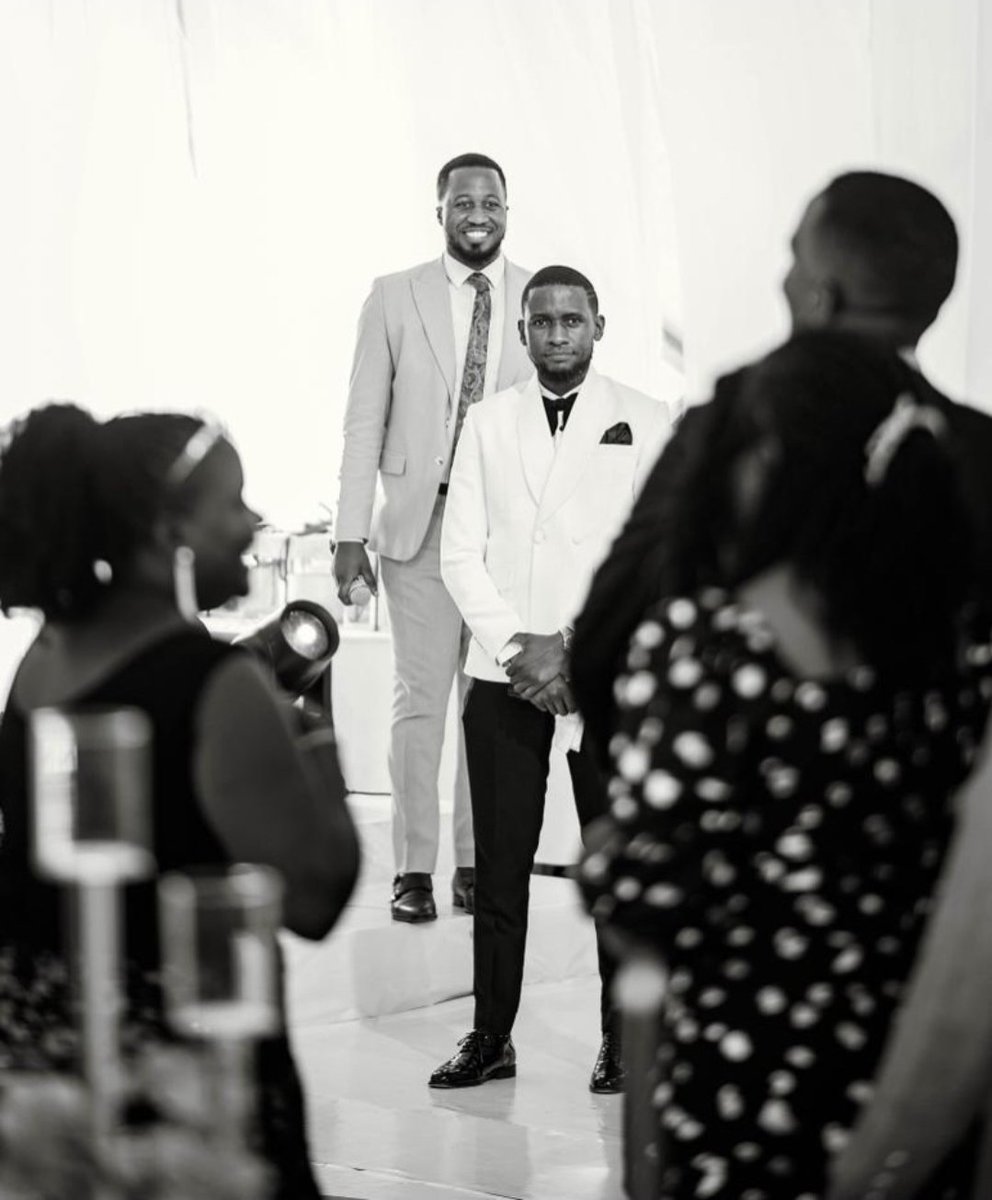 Kanunguprince's tweet photo. The most misleading photo on the internet 😂😂😂
People are taking back their congratulations @mkiboneka https://t.co/AgZiULbZ1m