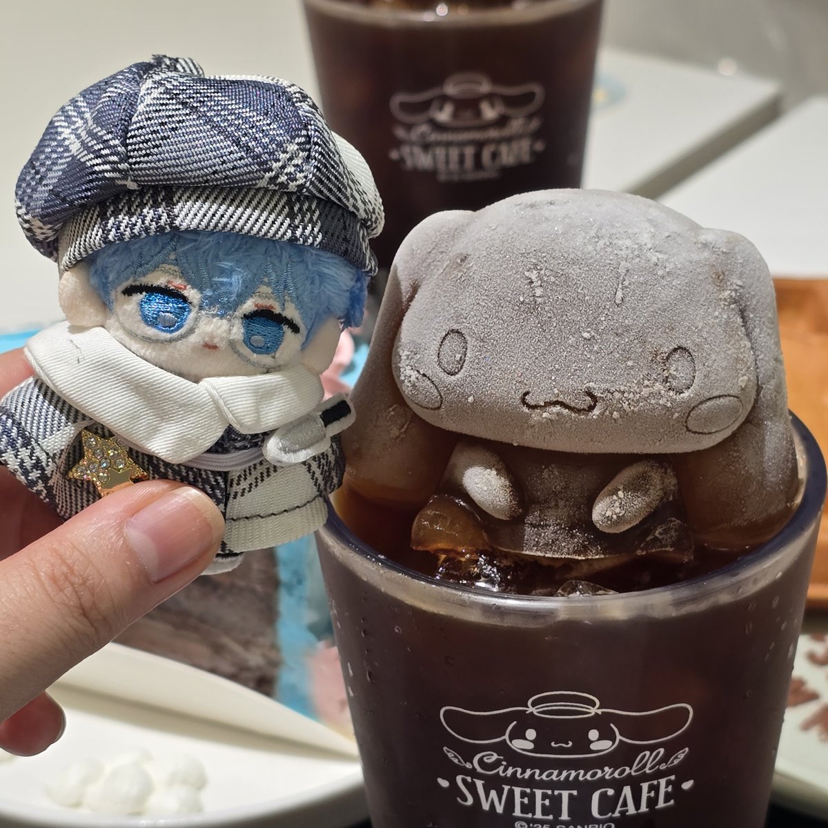 eatingomi's tweet photo. @danbeee__ 
오랜만에 댕비 언니랑 데이트💙 https://t.co/6iyWwtNACc