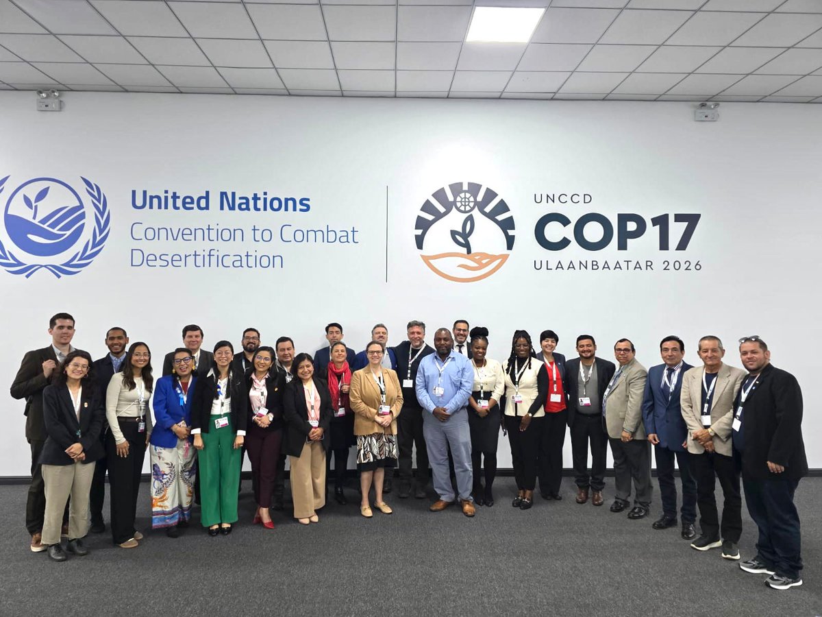 Estudio99_'s tweet photo. Bolivia asume la vicepresidencia del Grulac ante la UNCCD y fortalece su presencia en la agenda ambiental internacional https://t.co/DaYyPkYa7m https://t.co/3LsMToBAtR