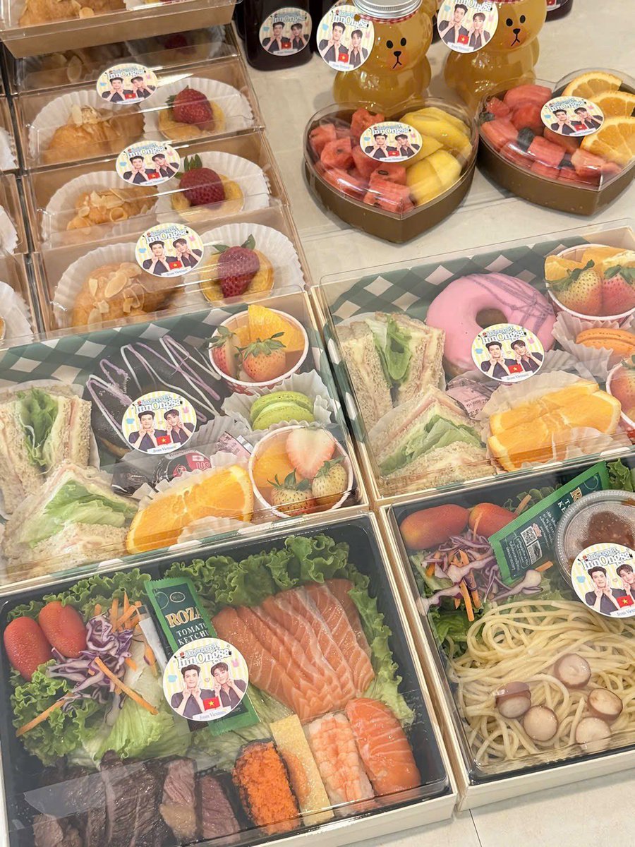 bbiyoung831's tweet photo. PART 1: THE EGDE OF HORIZON FINAL EP PROJECT FROM VIETNAM 🇻🇳

Food support has been sent to InnOngsa! 🥰

From @bbiyoung831 @Haru_131397 @rfq8511 @anhnhu029 @Hannile2307 @JukiYJ  with luv ❤️

#innjkrsn #ongsacelcius
#InnOngsa #อินองศา https://t.co/YxM9KPZb3a