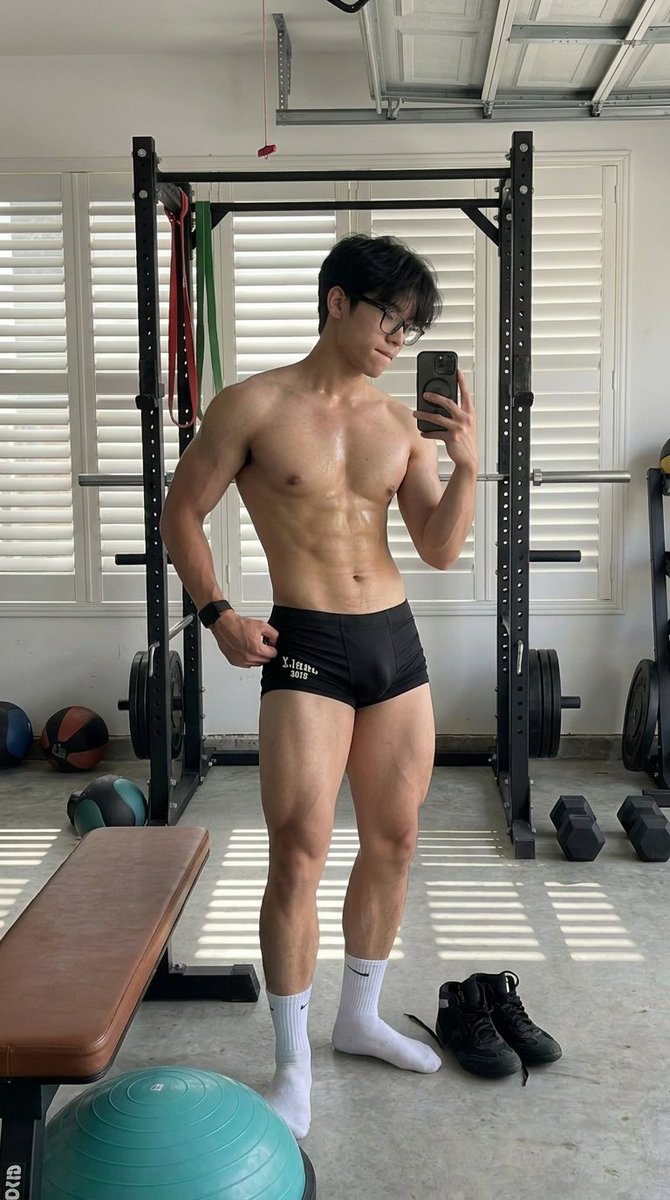 Heisein2005's tweet photo. Nhìn mặt tao giống B lắm hả gì? https://t.co/sGMWCEtvpM