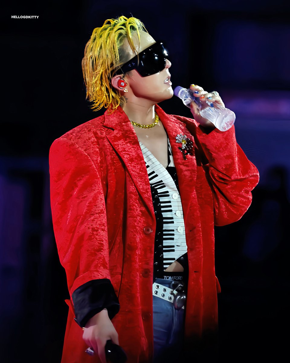 hellogdkitty's tweet photo. 𝟐𝟎𝟐𝟔-𝟎𝟖-𝟐𝟑 🥵
 <XX：COSMOS> IN GOYANG  
#KWONJIYONG #GDRAGON #권지용 #지드래곤 #BIGBANG https://t.co/M8R1RAY4wm