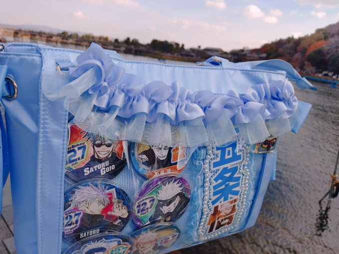 asuka37366's tweet photo. ／
じゅじゅフェス 2026 -5th anniversary-
＼
❤️‍🔥
🗓️日付：2026年8月29日(土)
📍場所：Kアリーナ横浜 
🕞開場14:00 / 開演15:30

■セトリ/座席表/感想レポ
https://t.co/xFYKrJyazX

#じゅじゅフェス
#呪術廻戦
#JujutsuKaisen
#アニメ呪術廻戦5周年 https://t.co/SQOw0L7VcQ