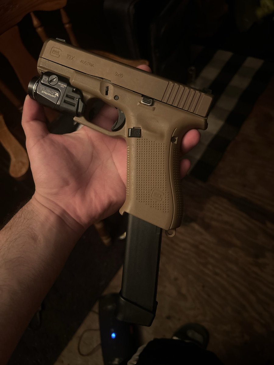 bigboydrako's tweet photo. New toy https://t.co/khwGybEvjs