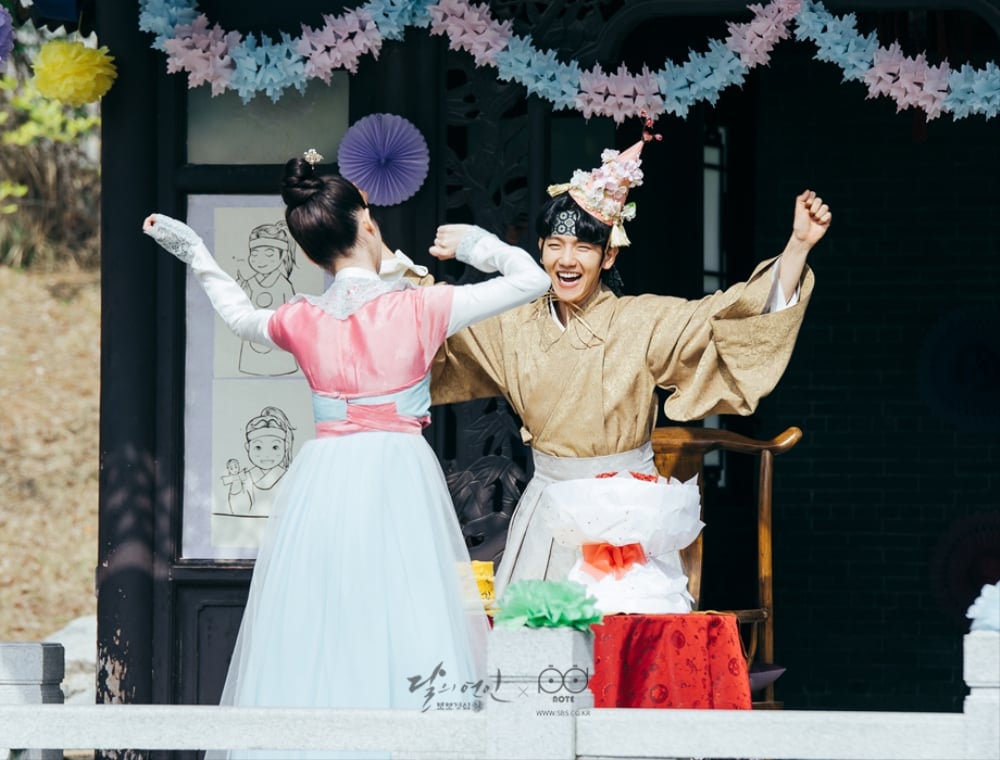 TheAnnyeongOppa's tweet photo. Today marks the 10th anniversary of "Moon Lovers" 🥳 Happy Anniversary! Season 2 when? 🫣🥹

📷: SBS

#MoonLovers #IU #LeeJoonGi https://t.co/FSFAaHAA9F