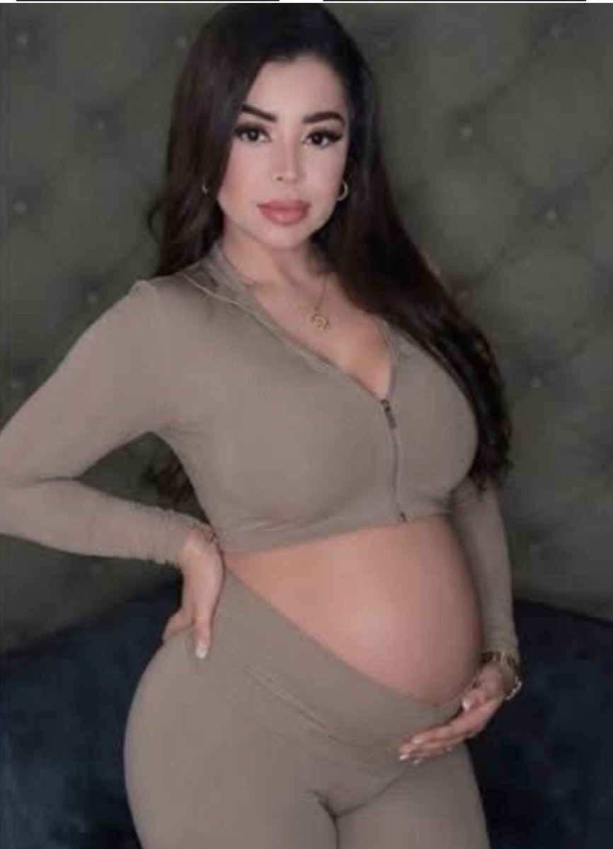 JhonJinlkm6's tweet photo. Follower submission of his mom #irl #mom #mommy #mommymilkers #family #exposed #expose #wankchat #goon #milf #pregnant #freak #creepshot #candid #goonfuel more in comments DMs open https://t.co/gx6OnN4O7T