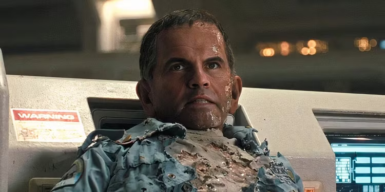 Dumbass799's tweet photo. 1. This doesn't seem to be true. Apparently, Ridley didn't push Alvarez away, he himself said he didn't want to direct the sequel, but to stay on as executive producer and has collaborated with Ridley on the script.

2. https://t.co/ukFmvMsZhf