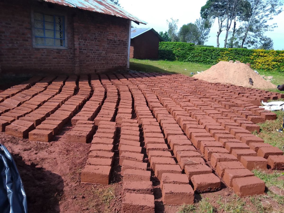 ignyharaz2's tweet photo. For 5000 pieces, bila haraka, Will it be cheaper to buy the bricks or make them at your place?

Buying and transporting will cost you 10 bob ,a total of ksh. 50k.

Making your own, assuming you source everything from the pockets might be expensive and risky if you're not experienced.

Buy
