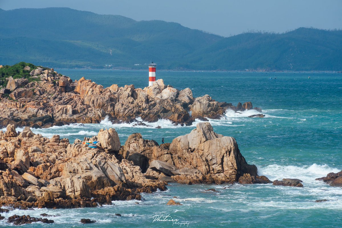 phitrieupro5's tweet photo. Hải đăng Gành Đèn 🌊
#PhiTrieuPhotography #ganhden #PhuYen #Vietnam #Nikon https://t.co/AaZgeCFsLX