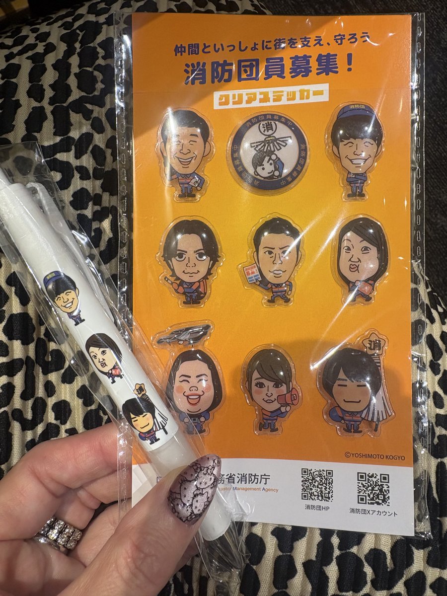 MyvTurbo's tweet photo. 消防団イベント整理券GET♡
麒麟さん、横澤さん、紅しょうがさん、尾形さん、野田さん、青木さんお疲れ様でした🙇‍♀️

消防団に親子で入ります！ https://t.co/BIiND96D87