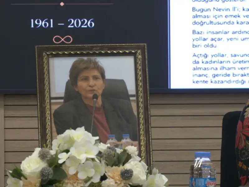 DiyarGGK's tweet photo. TOBB DGGK Bşk Vedat Elibal ve İcra Kurulu Üyemiz Sidar Çakır ile birlikte, DTSO Meclis Başkanı merhum Nevin İl’i anma programına katıldık.

İş dünyamıza sunduğu  katkılarıyla daima hatırlanacak olan Nevin İl’i rahmet, saygı ve özlemle anıyoruz.

Ruhu şad, mekânı cennet olsun. https://t.co/KoqHiPZlg3