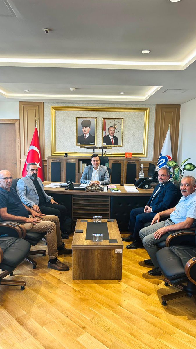 elazig_tarim's tweet photo. 16–20 Eylül’de gerçekleştirilecek 6. Elazığ Tarım Fuarı öncesi komşu il ziyaretlerimiz tamamlandı.
Tunceli, Diyarbakır ve Malatya’da Valilikler ve İl Tarım ve Orman Müdürlükleri ziyaret edildi.
Üretici, birlik ve sektör temsilcileri fuara davet edildi. https://t.co/kYzLxdrYLO