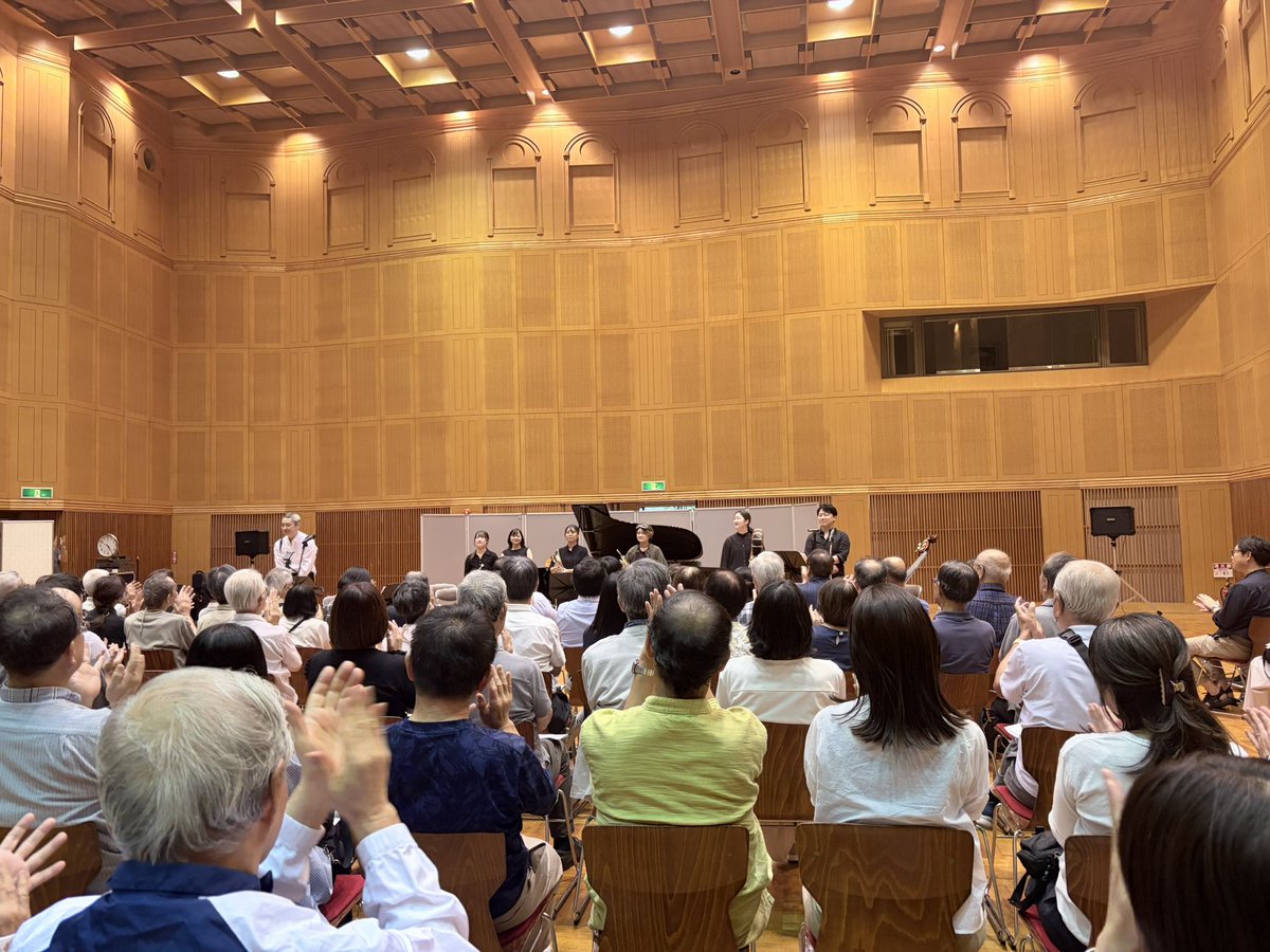 MR58flute's tweet photo. 久しぶりの！
今日はここから！！
楽しく素晴らしい演奏会でした🎵 https://t.co/HWBqRyEwO7