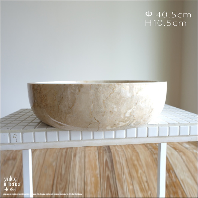 valueinterior's tweet photo. 本大理石ならではの個性的な石目が素敵です！ル“LINI/IV40cm”
＊公式サイト
https://t.co/qtmNzKyRi2
＊creema
https://t.co/QHSHOiTXQQ
＊ヤフーオークション
https://t.co/yne75AvDZU

#洗面ボウル #ウォッシュボウル #手洗い鉢 #手洗い器 #洗面 #洗面所 #洗面室 #手洗いボウル #洗面所インテリア https://t.co/Ng9sZBIukY