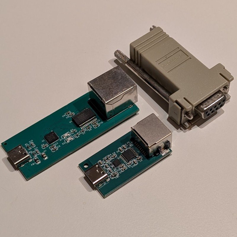 TomoHajime's tweet photo. USB-RS232C変換器の小型版きました。次は箱を作ってみるかな https://t.co/6yShXYcBkq