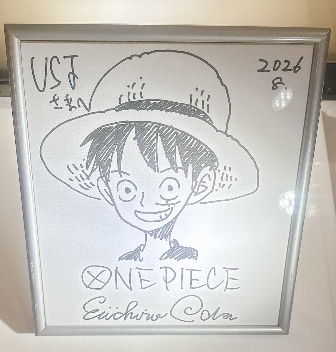 kokushitsu's tweet photo. 尾田先生のサインも撮れた😆✨ https://t.co/BC46ISpmcQ