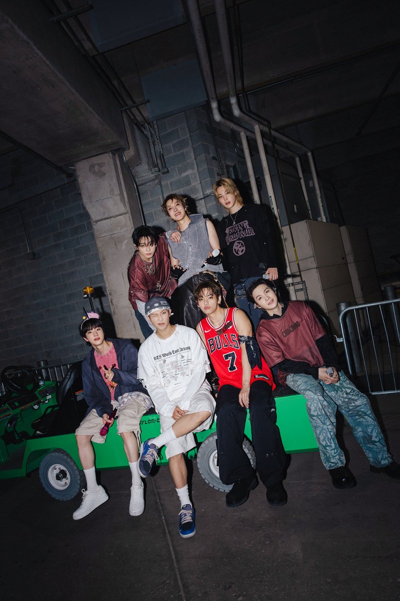 bts_bighit's tweet photo. [#오늘의방탄]
260828 BTS WORLD TOUR 'ARIRANG' IN CHICAGO

#방탄소년단 #BTS #BTS_WORLDTOUR_ARIRANG
#BTS_WORLDTOUR_ARIRANG_NA
#BTS_WORLDTOUR_ARIRANG_CHICAGO https://t.co/4LisonoP4p