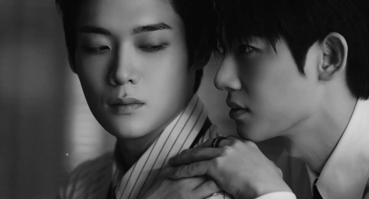 Violinti4SY's tweet photo. Did—did they nOT GET THE CONCEPT WRONG?! Why does it feel like it’s Subordinate YoonSik x CEO Siwoo?! 

The CEO who got his subordinate wrapped around his fingers?! https://t.co/4VEy8IQFD5