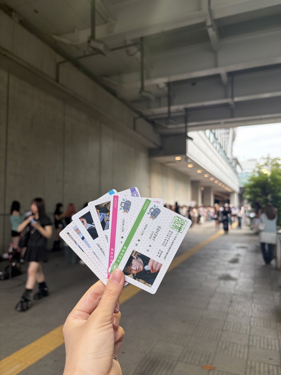 oookkka_39's tweet photo. 8/29 学生証風カードお渡し会 レポ💞

黒色の学ラン着てるウィシがかっこよくて思った以上にイケメンでした😽初めましてがこれで良かった〜また会いたい🥹💞

p.s 今日一やばかったのはシオンくんからネペンにされそうだったこと🙂

#NCTWISH #お渡し会 https://t.co/c1azPi0JEa