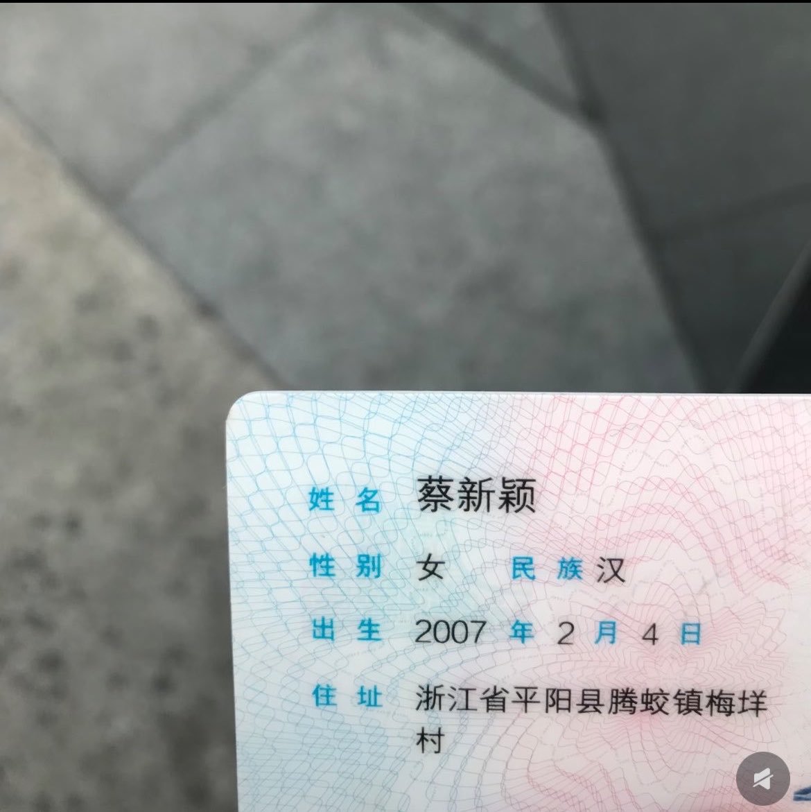 MPuffen26657's tweet photo. 第一次玩x不知道发什么   🥹        

    开脱！！！！！

  上供！！   ！

刚拍的新鲜出炉的照片  视频！！！😘 https://t.co/kQrGQQhV9x