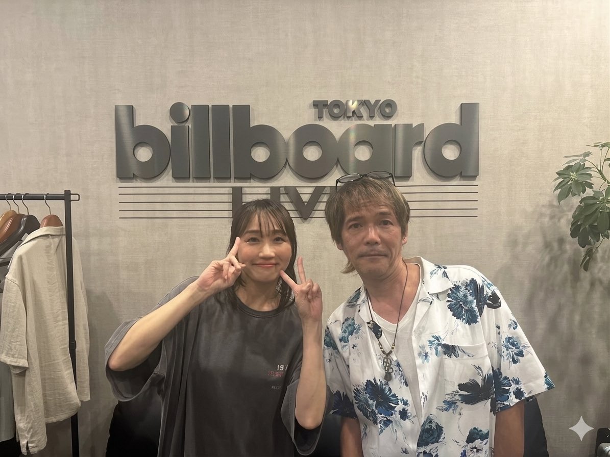 DaishiKataoka's tweet photo. 夕べは矢井田瞳さんのLiveを楽しんできました。素晴らしいシンガー！バンド！お客さん^_^
いっぱいパワーをもらったので、今夜から四週連続Liveを頑張りまーす！
（今夜のshuubiさんとのジョイントLiveはSOLDOUTだそうです） https://t.co/prLArkLy83