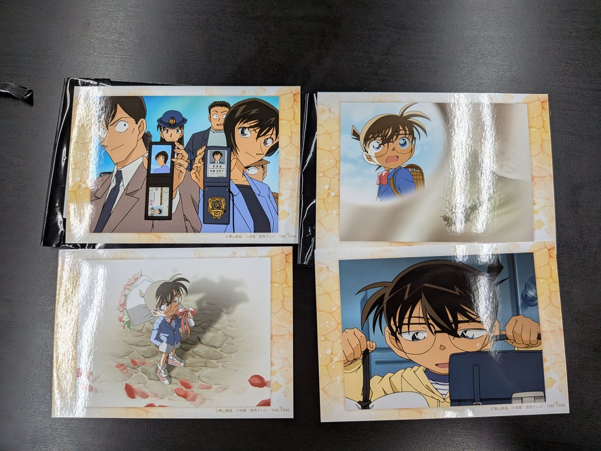 curo0305's tweet photo. 少し買ってしまった……
赤井も安室もジンもいないやつも買ってしまった……
友達と一緒の時だけ買おうと思っていたのに……

左側は友人に渡せるコナンくんも出ず。 https://t.co/tolCCrRweu