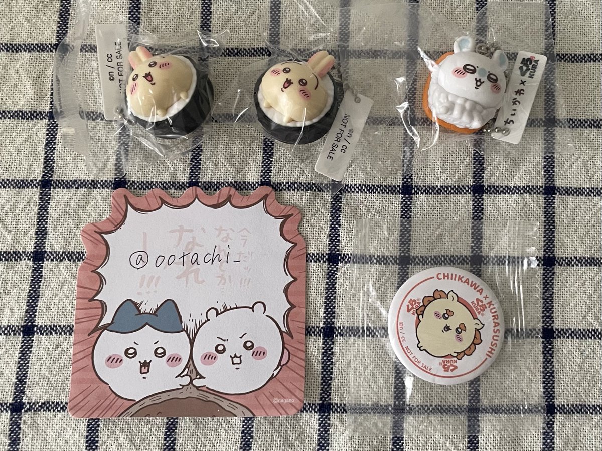 ootachi_'s tweet photo. 交換 くら寿司 ちいかわ ビッくらポン

【譲】フィギュア うさぎ2、モモンガ
【求】フィギュア ちいかわ>映画特典 プルバックカーちいかわ、CoCo壱フィギュアちいかわ、くら寿司前回までのちいかわフィギュア

【譲】缶バッジ シーサー
【求】缶バッジ ちいかわ 

池袋周辺手渡し(固定参照) https://t.co/aeSHZPX1Gb
