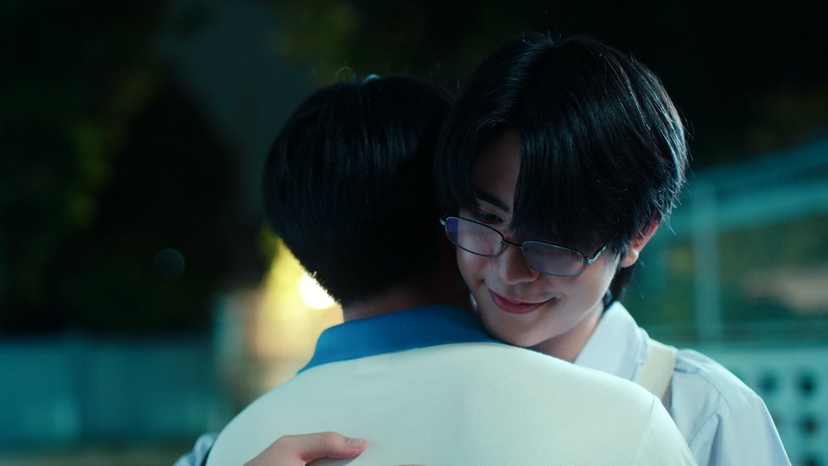 pich_perfect's tweet photo. @seatalayTH ชอบฉากฟรีฮักคับ น้องชีวาอบอุ่นเป็นไมโครเวฟเลยคับลูก

WAY TO NEW RELATIONSHIP

#WEIRDO101SeriesEP3 https://t.co/iVGo0qGIym