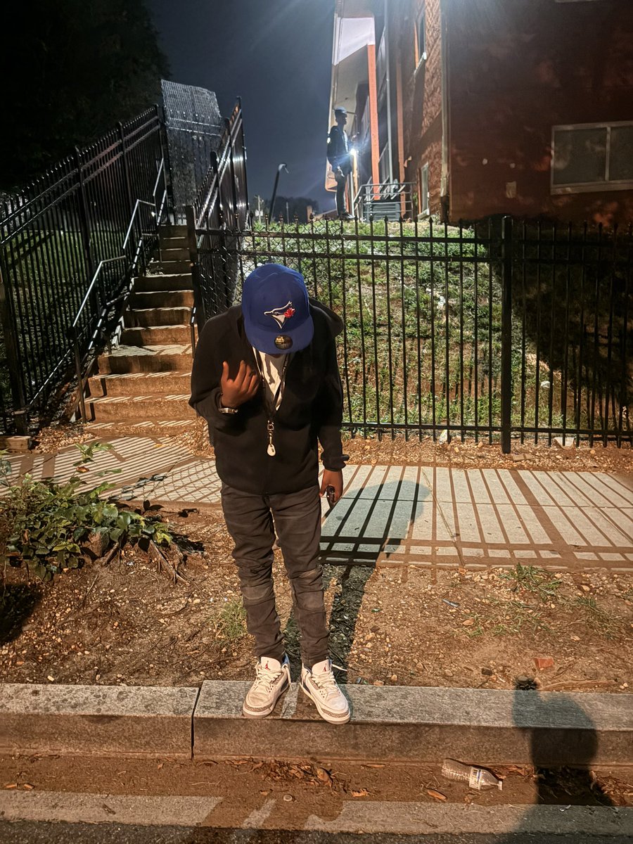 EndzLord999's tweet photo. I Love My Bruddas To Death We Cant Fall Out We Aint Have No Money‼️ https://t.co/NWmqnE6vgK