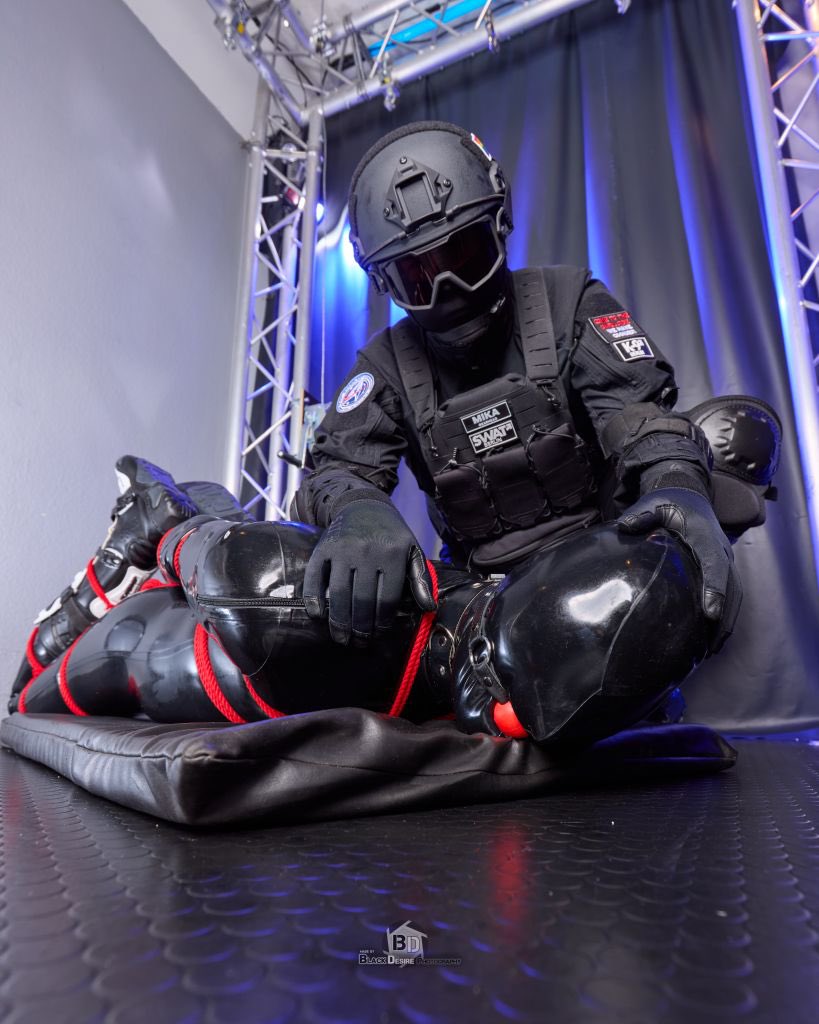 TheRealMikaHAM's tweet photo. Locked in the playroom. 🖤⛓️
And before the complaints start… let’s just say I have a few ways to keep things quiet. 😈

w/ @boundrubberboi 
📸 @blackdesireBD 

#RubberGear #Rubber #RubberStyle #PlayroomVibes #Latex https://t.co/Cjg0yFmHeg