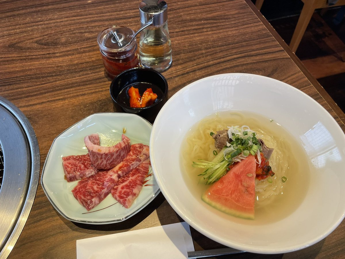 nu_ymns's tweet photo. 8月29日
焼き肉の日なのでしっかり食べた🥩🔥
待ち番号も29だった笑 https://t.co/UvqEjTOTJw