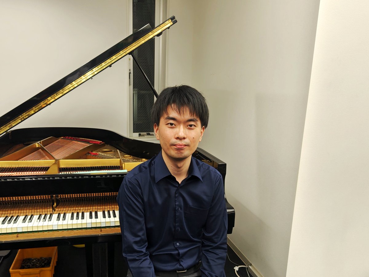 JPTuningAcademy's tweet photo. ＼ #日本ピアノ調律・音楽学院 ニュース♪ ／ 
卒業生の土屋穂高さんからメッセージが届きましたのでブログにてご紹介しています。以下のリンクよりご覧下さい！https://t.co/8HIBdKBEwx
また、#調律体験、#学校見学 を随時受付中です！https://t.co/w9HyAex7uX
#調律 #調律師 #調律学校 #ピアノ調律 https://t.co/26CFfsa5R7