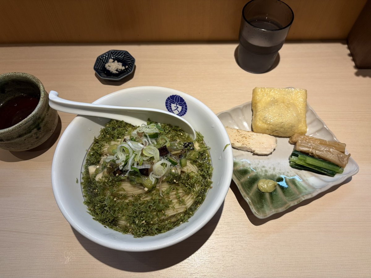 THM_warchief's tweet photo. これが新作というやつなら、須紗はやりやがったってことだ
#わさびのり三郎 https://t.co/JidacHaQEX