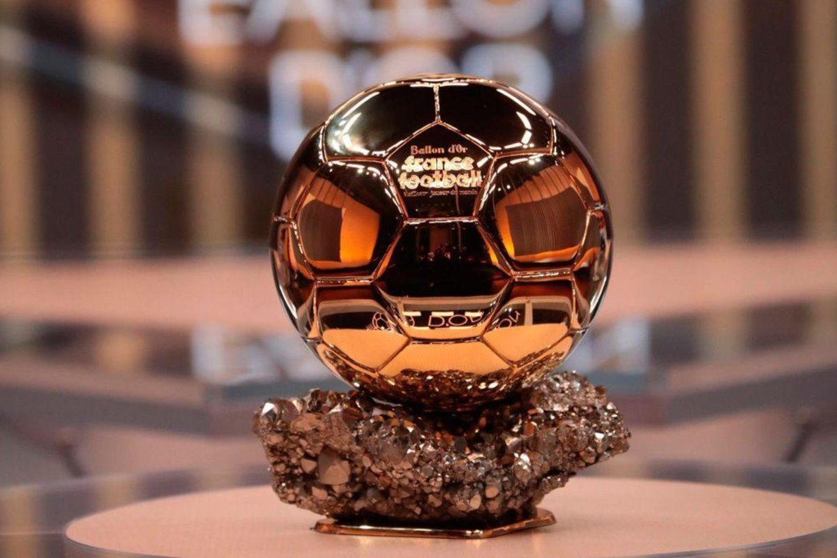 p___p_0's tweet photo. 🚨 Los 3 CRITERIOS por los que se vota el ganador del BDO:

🥇Actuación individual y carácter decisivo (rendir en eliminatorias, clásicos, finales), restándole valor a acumular estadísticas contra rivales menores

🥈Aspecto colectivo y títulos conquistados

🥉Clase y Fair-Play https://t.co/bVvwbZgj1H