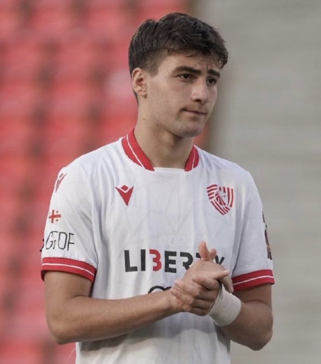 EduardoHagn's tweet photo. 🚨 BREAKING from @Geo__team:

Andria Bartishvili to Arsenal is a DONE DEAL. 🇬🇪 

The midfielder set to fly in London on September 1 for medicals. 🩺

5-year deal for for the Georgian. ✍🏻 

€4.5m deal. 🤝 https://t.co/xG9J5hgn8o