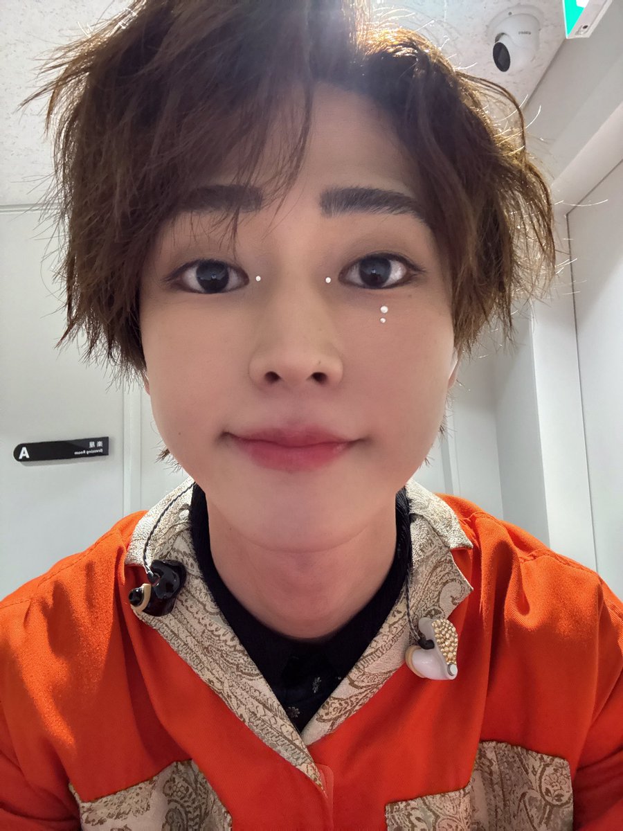 KAKERU_0809's tweet photo. 東京公演1日目ありがとうございました！！✨

なんかメンバーがアチアチだったな〜！🤭

良いこともいっぱい言ってたな、、笑

明日はいよいよファイナル！

最後の最後までぶち上げていくよー！！✨

#雨宮翔 #GENIC_LIVETOUR2026 https://t.co/GGuCPiuo6P