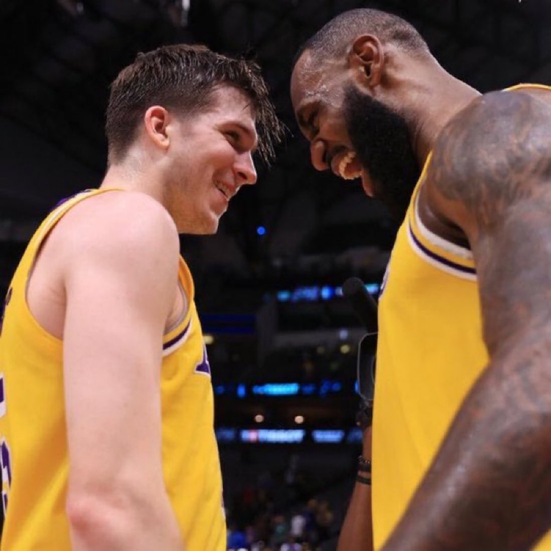 Fullcourtpass's tweet photo. LeBron James had an “internal conflict” last season about how much he had to defer to Austin Reaves, per @LawMurrayTheNU 

(https://t.co/Csn1Vts2wK) https://t.co/7mjTcK2ELS