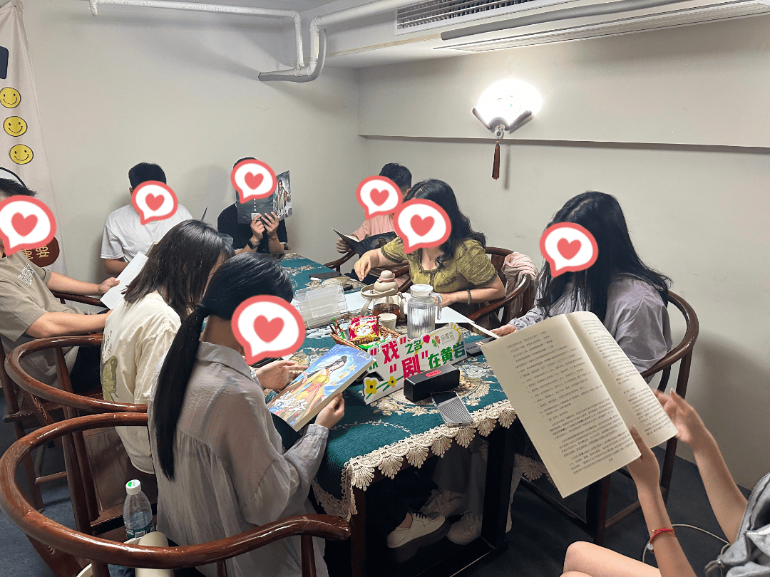 amelb337520's tweet photo. Just finished an amazing murder mystery escape game with my besties—plot twists that hit harder than my coffee this morning, zero logic gaps, and I’m still geeking out over being the secret culprit. 10/10, no notes. ♀ https://t.co/3hNCaDWoop