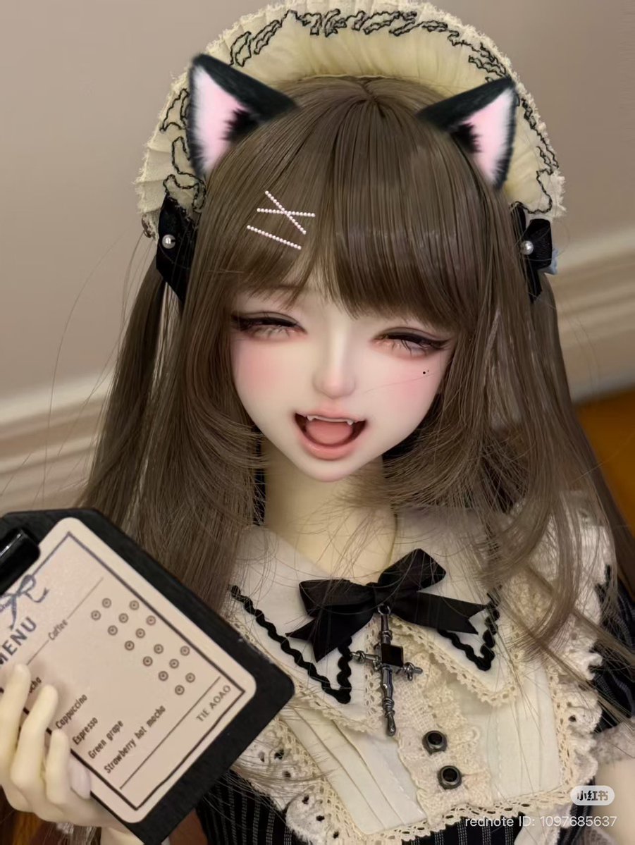 Note_BJD's tweet photo. 🍑 LaLuna Doll
✅ 猫豆酱 ( MaoDoujiang / 마오도우장 / 묘두장 )
➡️ 1/3
⏰ 2026.8.30. 21:00 (KST) ~ 9.5.
⏳ 4.5개월 소요
🥕 568
ℹ️ 머리둘레 21.5cm
ℹ️ 목둘레 9cm
ℹ️ 안구 14-16/7mm
📢 고양이 콩이쨩 같은 느낌입니다
📢 4가지 타입(다중구매할인) https://t.co/4AqTTgQl2E