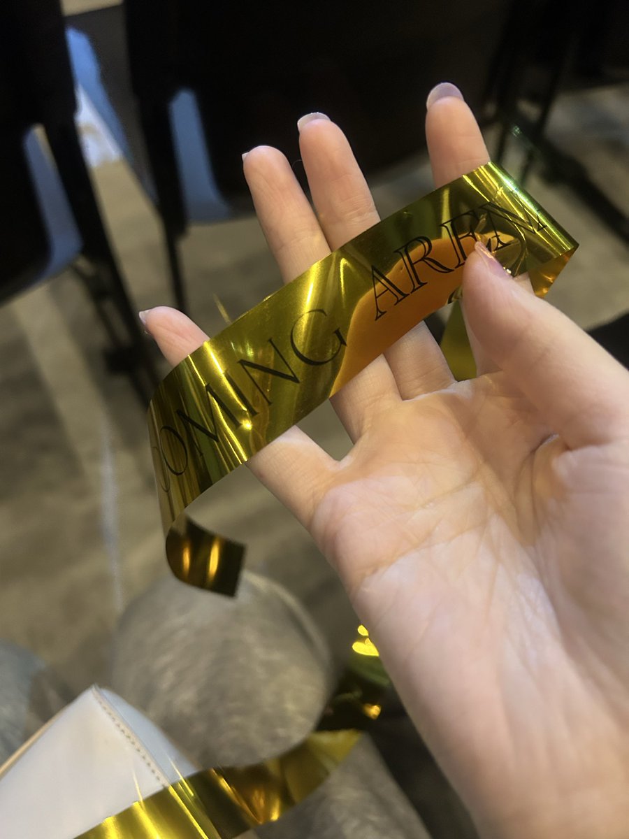 asuaya12341's tweet photo. 帝コンやっと行ってきました！！✨🥺
エリザとSHOCKメドレー全てが豪華だった🥰芳雄トート閣下の降臨ずっと待ってました✨今日も爆音で最高
島田さんのオンマイオウンが聞けたのも幸せ
セトリが最高でほんとに夢のような時間だったしミュージカルでこんなライブのような形で見れて幸せな時間だった🥹 https://t.co/mT7iE54YMw