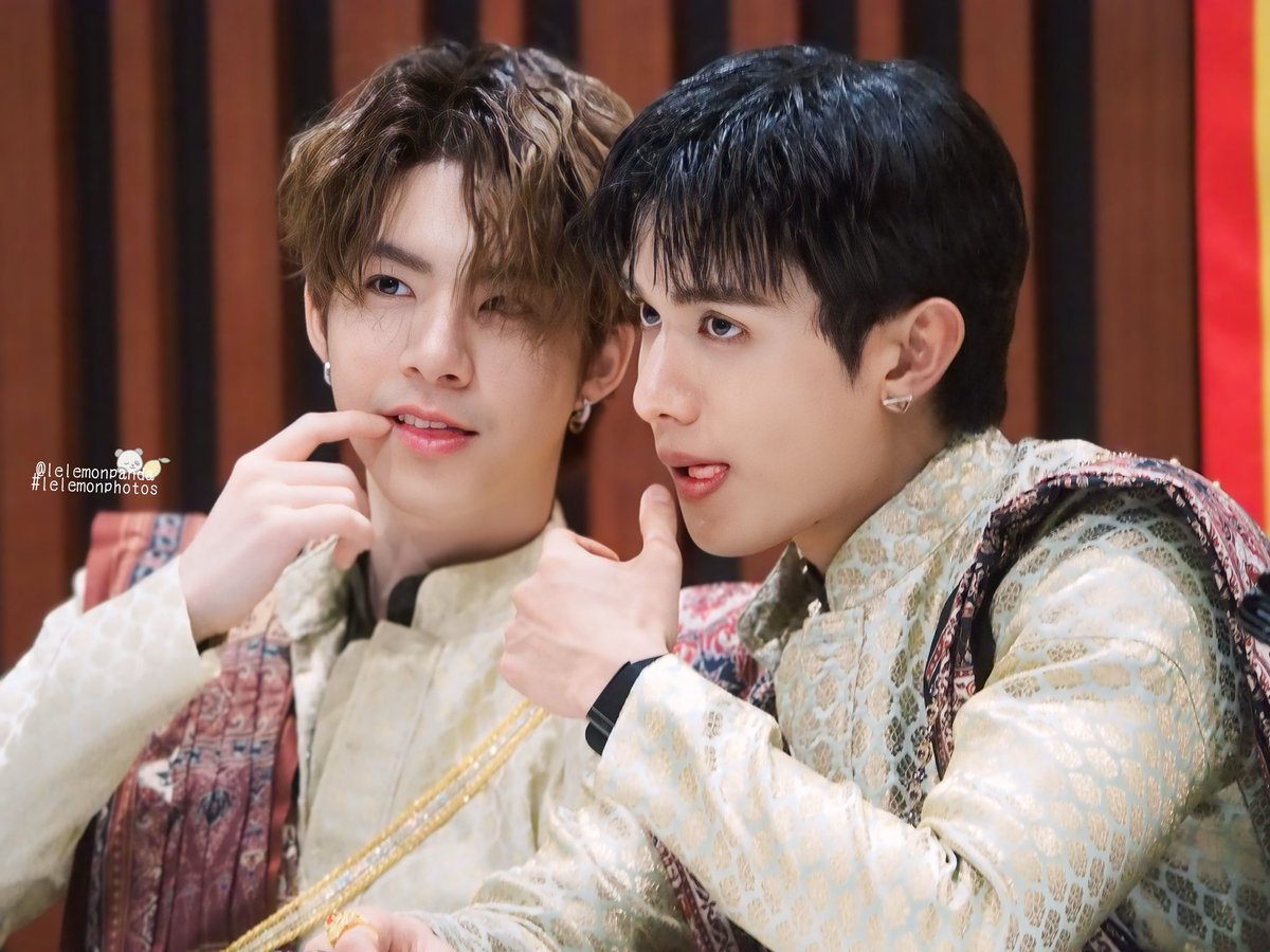 lelemonpanda's tweet photo. NetJJ🖤🥕　Round 2

LUAT SPECIAL MOMENT IN JAPAN
#LUATFansigninJapan
#NetJJ https://t.co/u1ScOqNa5b