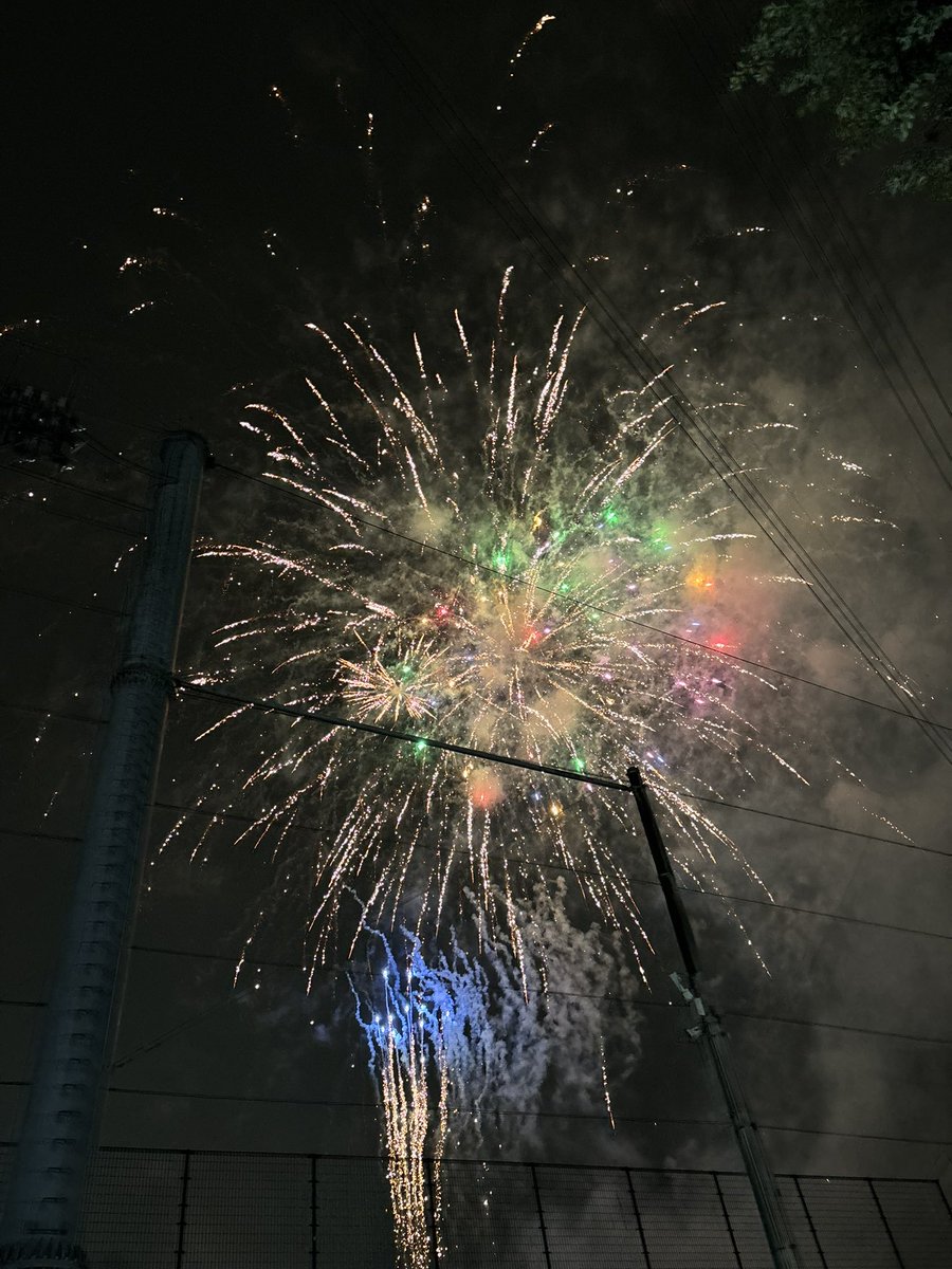 ISHUNTARO's tweet photo. 今年も綺麗でしたね❗️👏

#くじら祭 https://t.co/ip8C9vLecJ