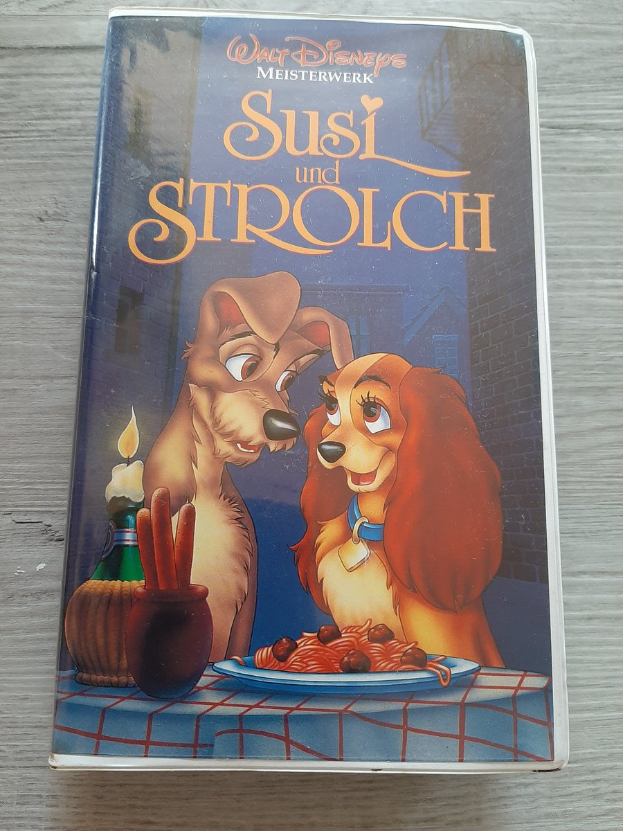 MK06874101's tweet photo. @OpenPike My first videotape as a small child. You’ve just happened to link my favorite children's movie with my favorite series today.🥰 https://t.co/oE1xL08xvo