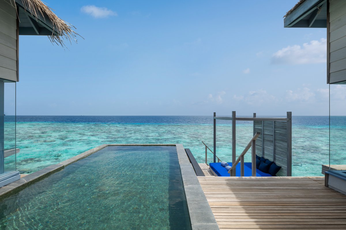 ResortlifeT's tweet photo. Sunset, serenity and your own private island retreat.

At Halcyon Private Isles, watch the Maldivian sun melt into the horizon from your overwater retreat, surrounded by nothing but the ocean and endless sky.

An intimate escape where every sunset feels completely your own.

#ResortLifeTravel #Maldives