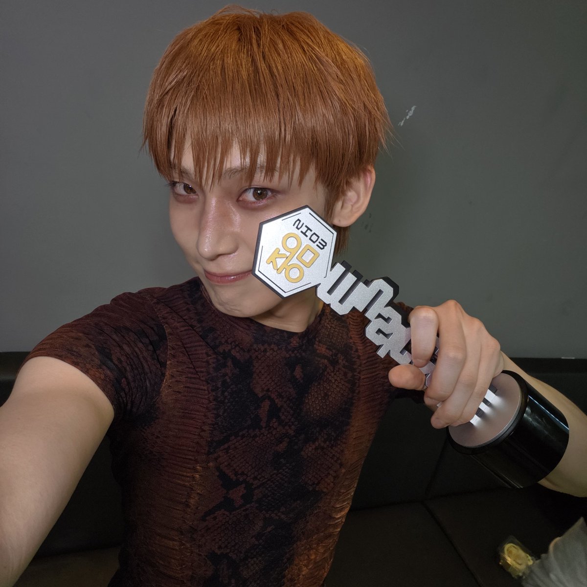 goldenksunoo's tweet photo. sunoo’s messages after getting their 1st win on music core today 🥹

- weverse reply -

🦊 thank you so much 😭
🦊 i’m really happy because it feels like this album promotion has been getting so much love from engene in so many ways 
🦊 thank youuu i really wondered if we could do this after debuting, but i never thought it would happen today

- DM -

🦊 wow first 1st place on music core
🦊 seriously this actually possible 
🦊 amazing huhu
🦊 woah,,,

🦊 you’ve really worked so hard
🦊 getting it after 6 years
🦊 thank you so much for always supporting us let’s stay together for a long, long time heheh

😭❤️‍🩹😭❤️‍🩹😭 #SUNOO #선우