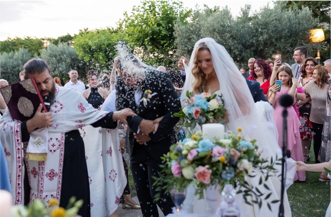 EmmaEveStuart's tweet photo. Things I did this summer...got married. #Irish #GreekWedding #marriedaf https://t.co/E2ps9HkmX0