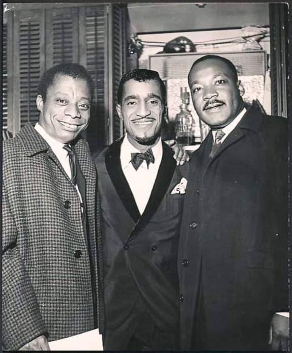 BlkHistStudies's tweet photo. James Baldwin Sammy Davis Jr &amp; Dr Martin Luther King Jr ❤️💚🖤 https://t.co/JpGrjBYSa0